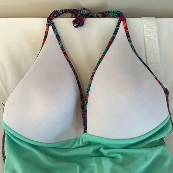 MOONTIDE Colorful Floral Print Twist Front Halter One Piece Swimsuit NWOT - Picture 5 of 6